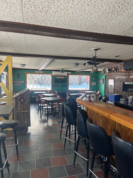 More Photos Of 3721 Rt-9n, Diamond Point Restaurant For Sale