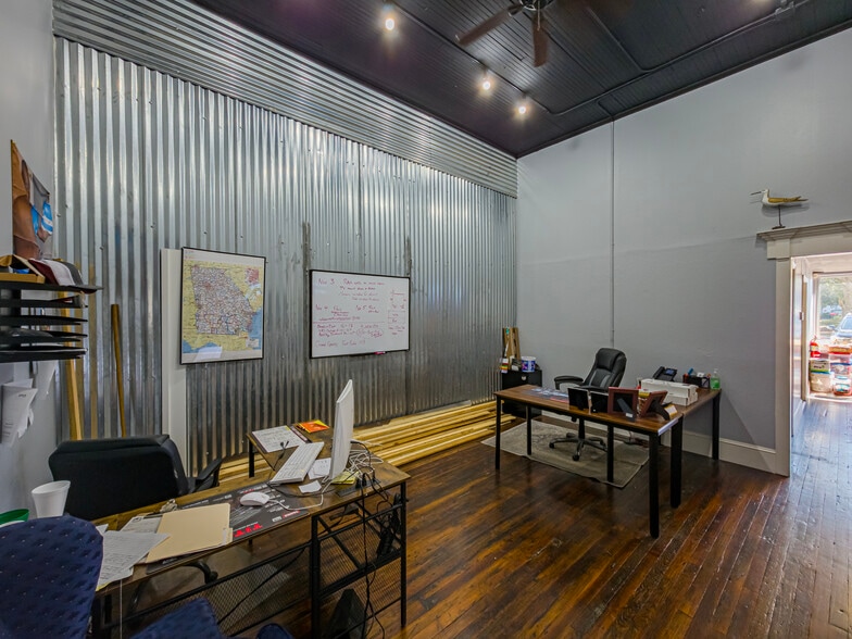 More Photos Of 105-111 W Central, Valdosta Storefront Retail Office For Sale