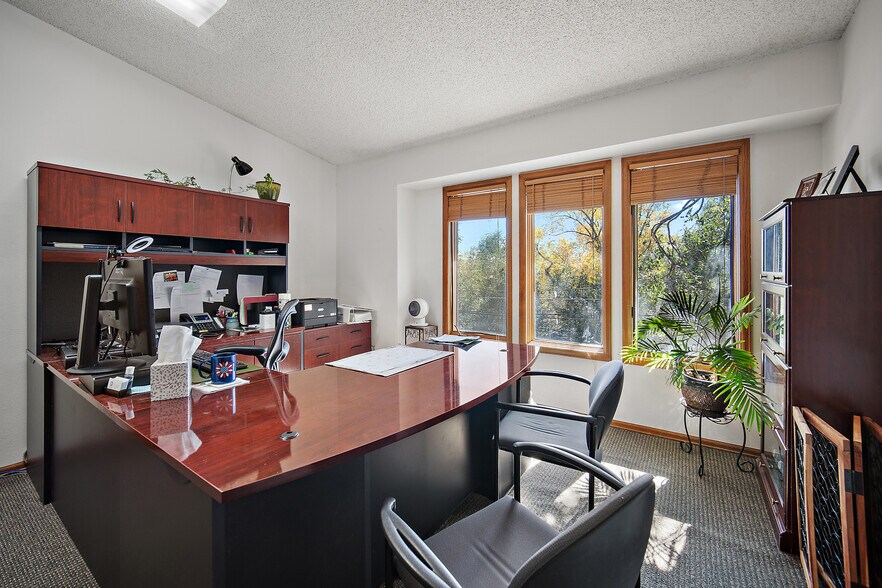 More Photos Of 2103 Uintah St, Colorado Springs Office For Sale