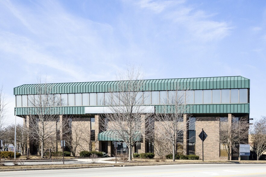 More Photos Of 43 Orland Square Dr, Orland Park Office For Sale