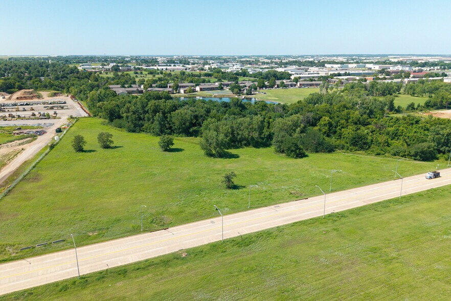 More Photos Of 3900 SW 15th St, Oklahoma City Land For Sale