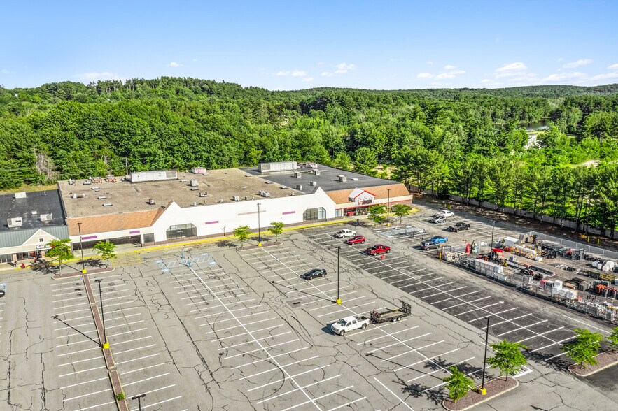 More Photos Of 326-384 Timpany Blvd, Gardner Unknown For Lease