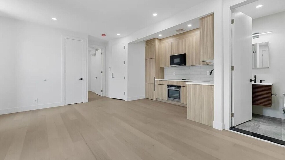 More Photos Of 475 6th Ave, Brooklyn Apartments For Sale