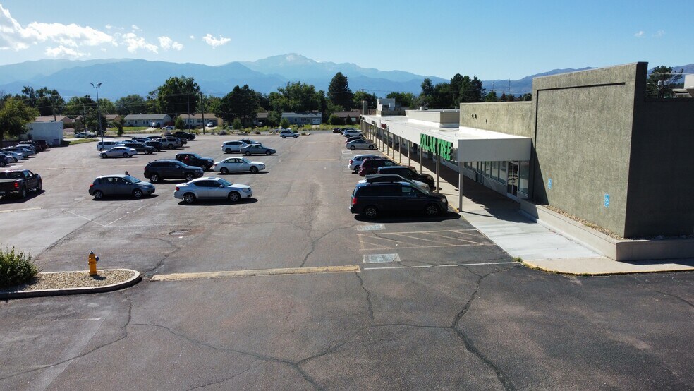 More Photos Of 1825-1865 North Circle Dr, Colorado Springs General Retail For Lease