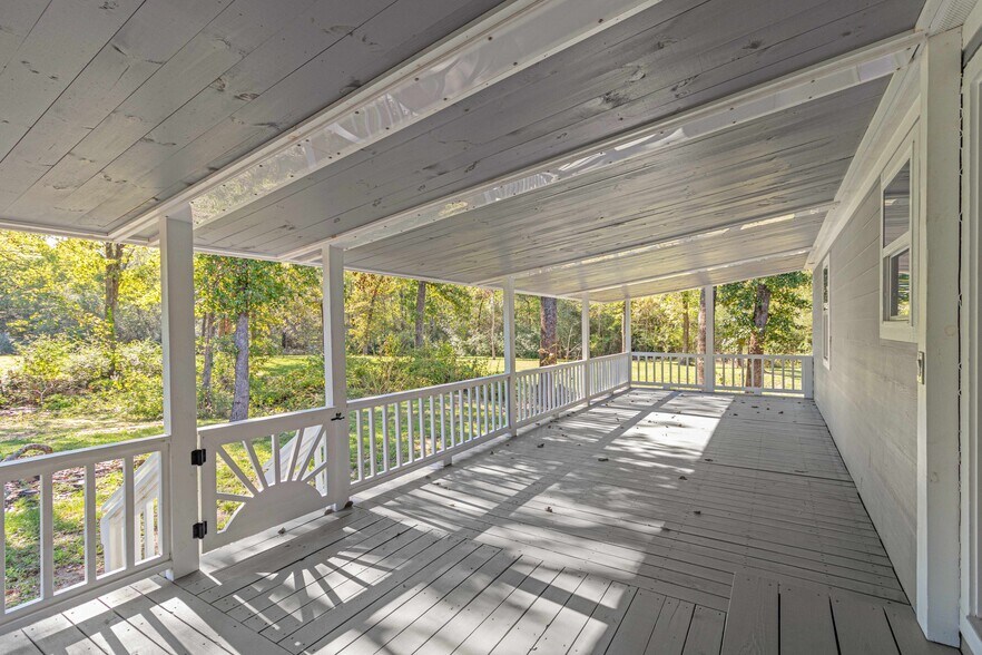 More Photos Of 2892 TX-19, Huntsville Land For Sale