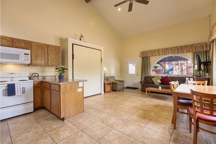 More Photos Of 5829 Buck Springs Rd, Pinetop Hotel For Sale