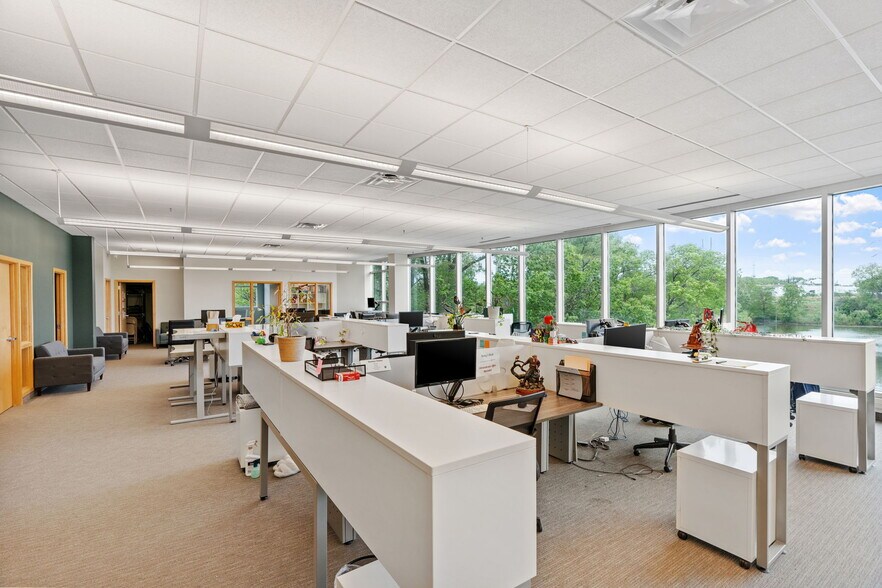 More Photos Of 2361 W Highway 36, Roseville Unknown For Lease