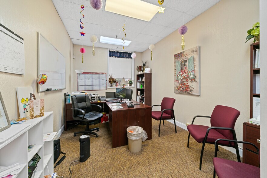 More Photos Of 60 Highway 22, Milledgeville Showroom For Sale