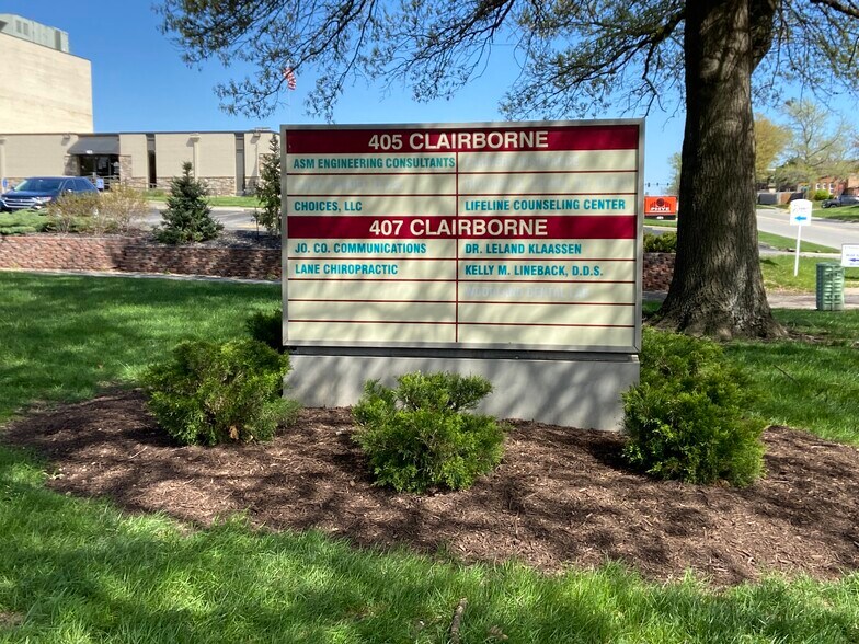 More Photos Of 405-407 S Clairborne Rd, Olathe Unknown For Lease