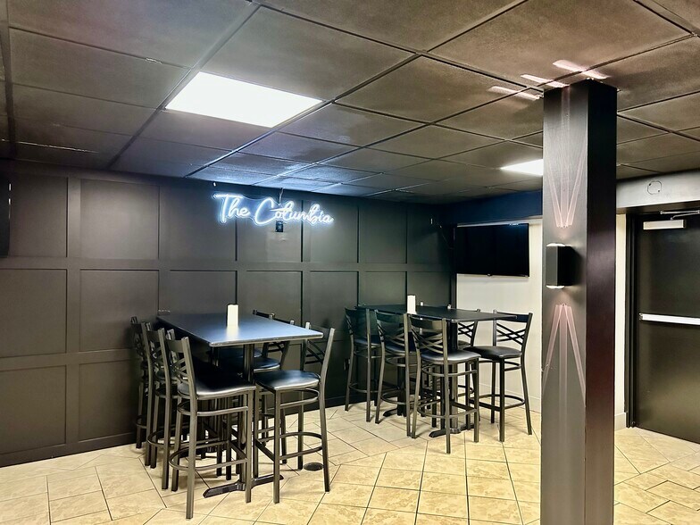 More Photos Of 832 Gallia St, Portsmouth Theater Concert Hall For Sale