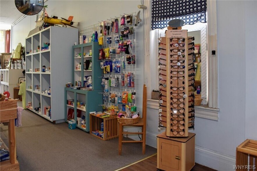 More Photos Of 27 Shethar St, Hammondsport Apartments For Sale