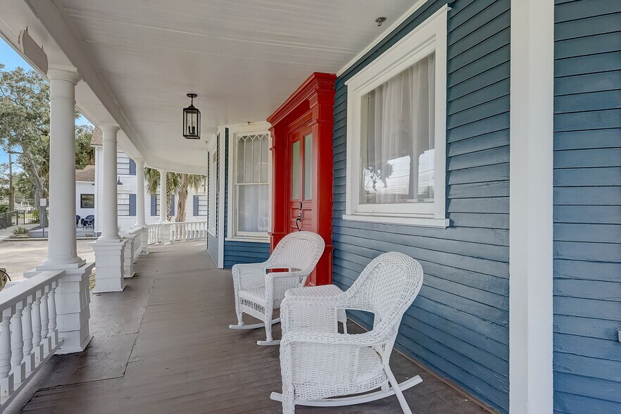 More Photos Of 404 S Ridgewood Ave, Daytona Beach Specialty For Sale