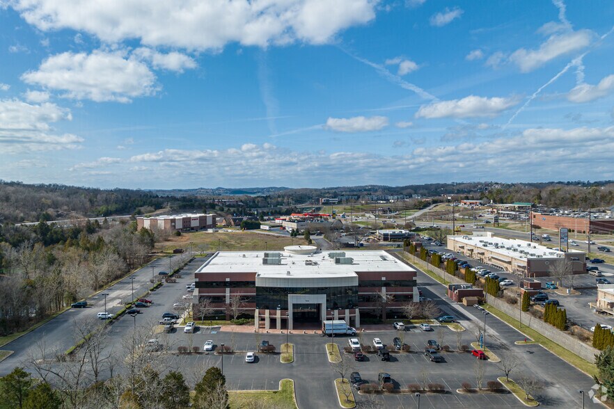More Photos Of 2095 Lakeside Centre Way, Knoxville Office For Lease