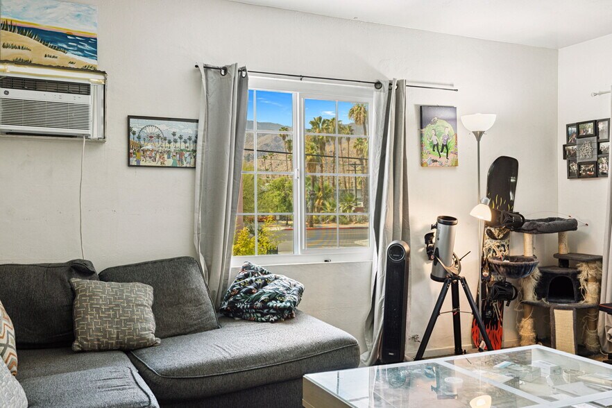 More Photos Of 1674 S Via Salida, Palm Springs Apartments For Sale