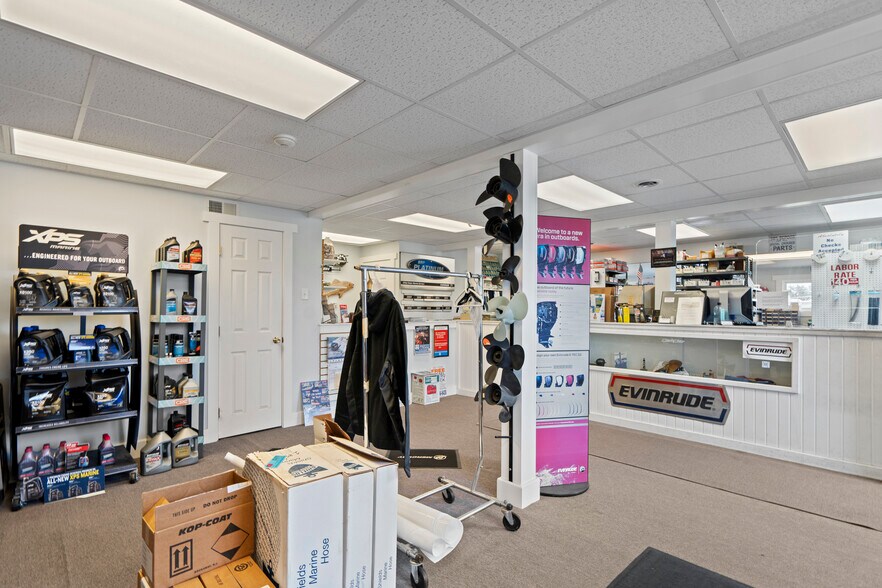 More Photos Of 300 Pine Neck Ave, East Patchogue Marina For Sale