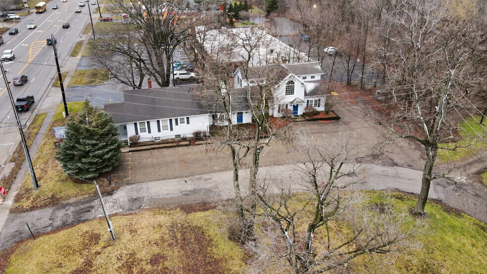 More Photos Of 9233 SR 14, Streetsboro Medical For Sale