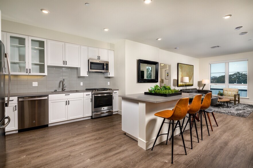 More Photos Of 1650 S Delaware St, San Mateo Apartments For Sale