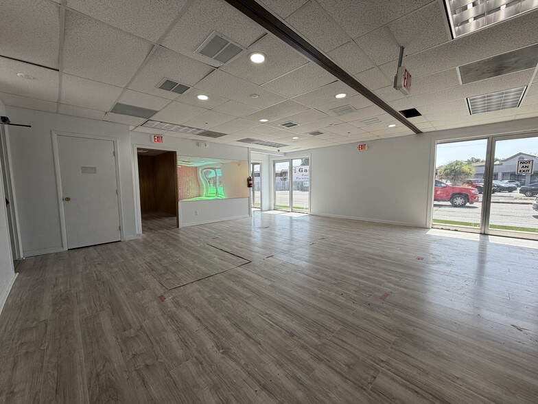 More Photos Of 3418 W Swann Ave, Tampa Office For Lease