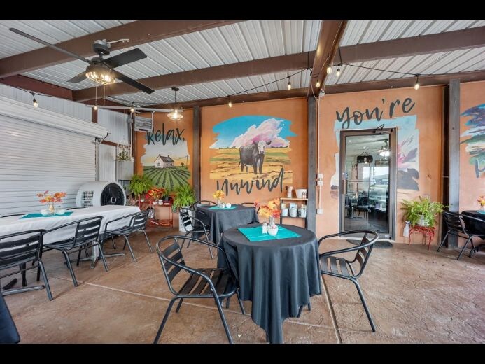 More Photos Of 213 Grand Ave, Cheraw Restaurant For Sale