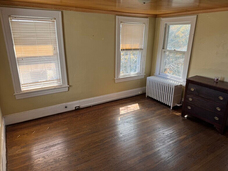 More Photos Of 917 1st St SW, Roanoke Multifamily For Sale