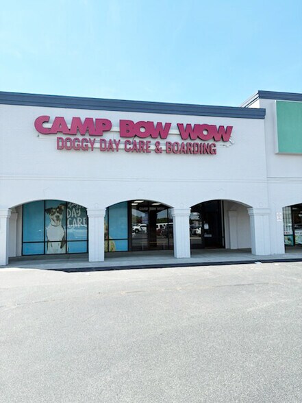 More Photos Of 1920 Centerville Tpke, Virginia Beach General Retail For Lease