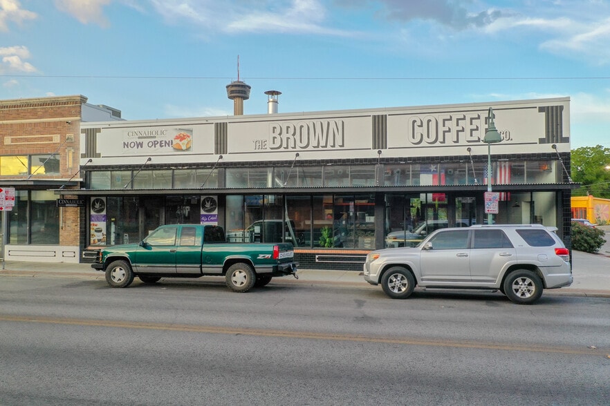 More Photos Of 812 S Alamo St, San Antonio Storefront For Lease