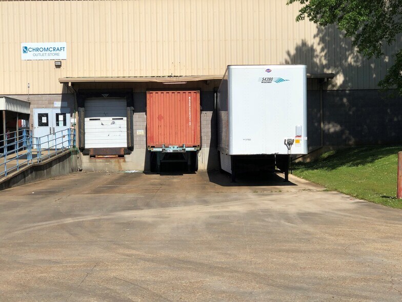 More Photos Of 1457 Industrial Park Rd, Sardis Distribution For Lease