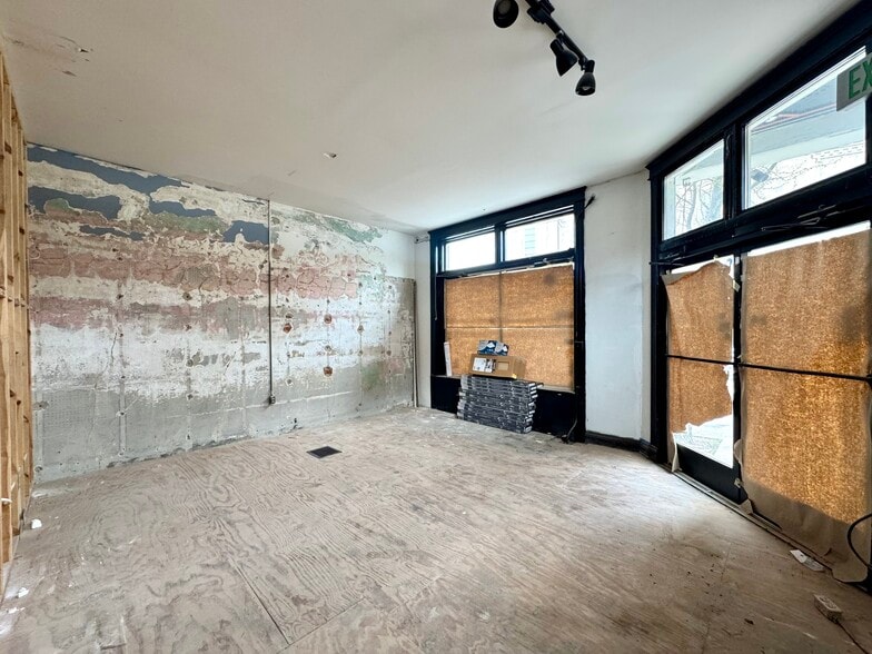 More Photos Of 335 W McMillan St, Cincinnati Apartments For Lease