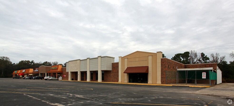 More Photos Of 2601 Dauphin Island Pky, Mobile Unknown For Sale