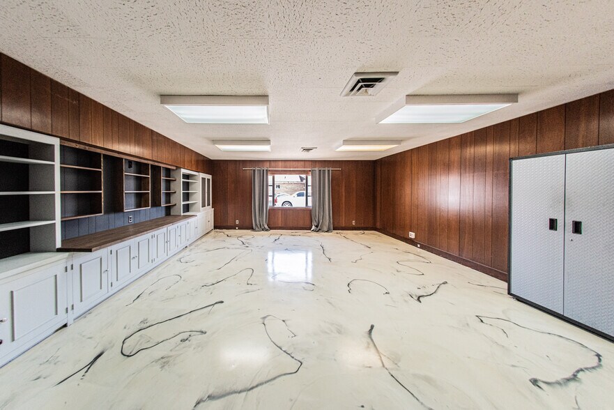 More Photos Of 1200 Broadway St, Paducah Office For Sale