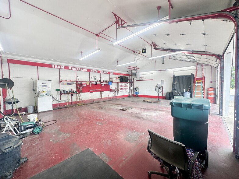 More Photos Of 2700 Williamsburg Pike, Richmond Land For Sale