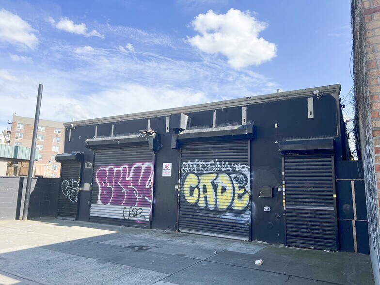 More Photos Of 80-12 51st Ave, Elmhurst Warehouse For Sale