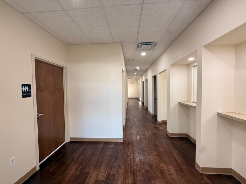 More Photos Of 11901 Joseph Campau St, Hamtramck Storefront Retail Office For Lease