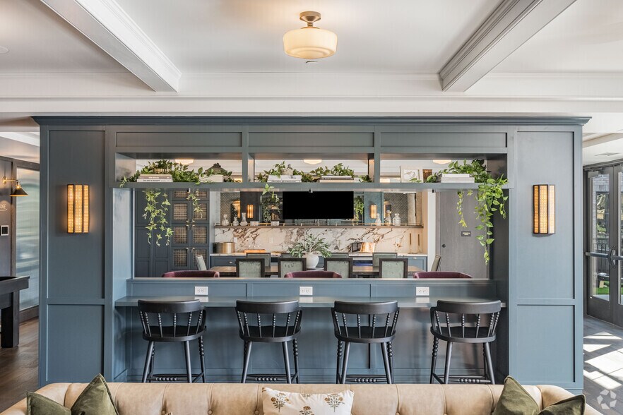 More Photos Of 695 Grand Ave, Saint Paul Apartments For Lease