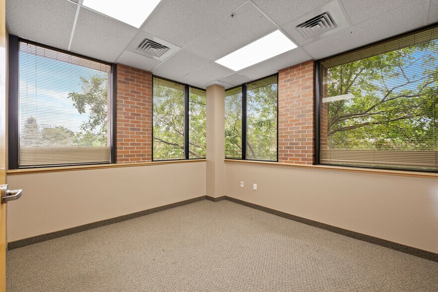 More Photos Of 3850 N Grant Ave, Loveland Medical For Lease
