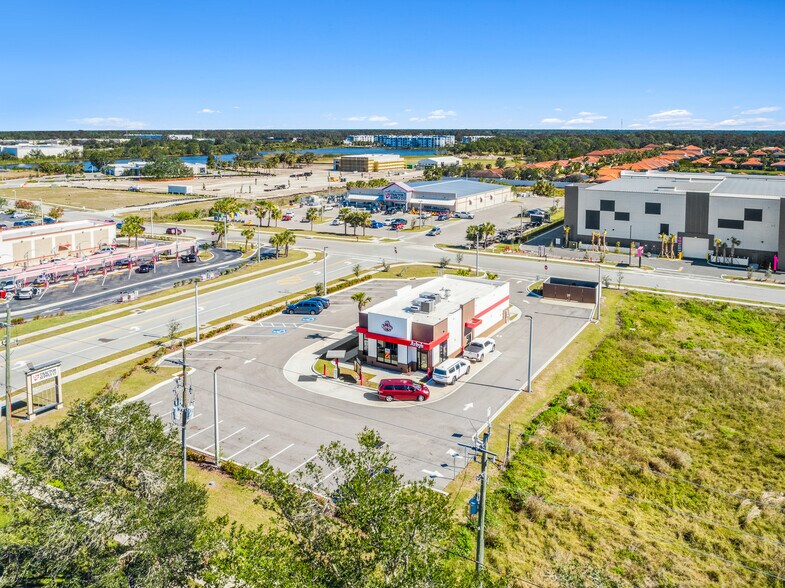 More Photos Of 19411 Times Cir, Venice Fast Food For Sale