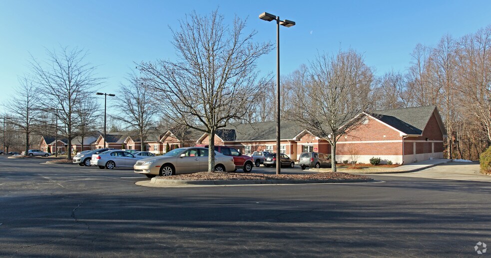 More Photos Of 280 Broad St, Kernersville Medical For Sale
