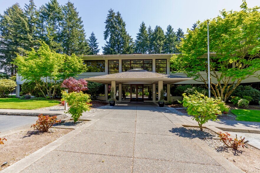 More Photos Of 33650 6th Ave S, Federal Way Office For Sale