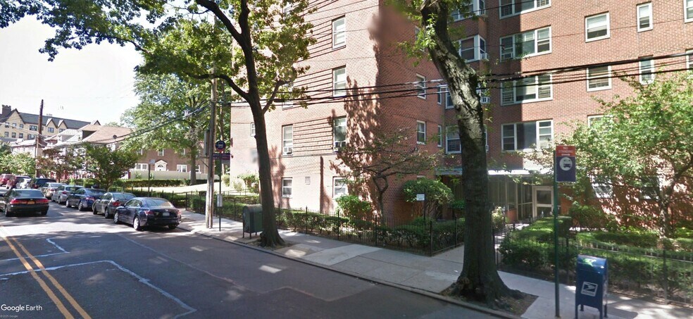 More Photos Of 3835-3845 Sedgwick Ave, Bronx Apartments For Lease