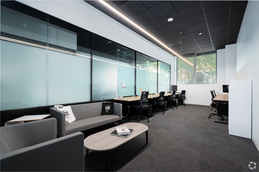 More Photos Of 702 Houston St, Fort Worth Coworking Space