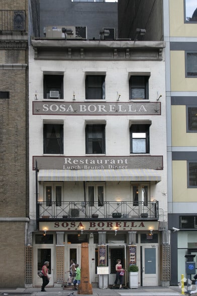 Primary Photo Of 669 8th Ave, New York Office For Lease