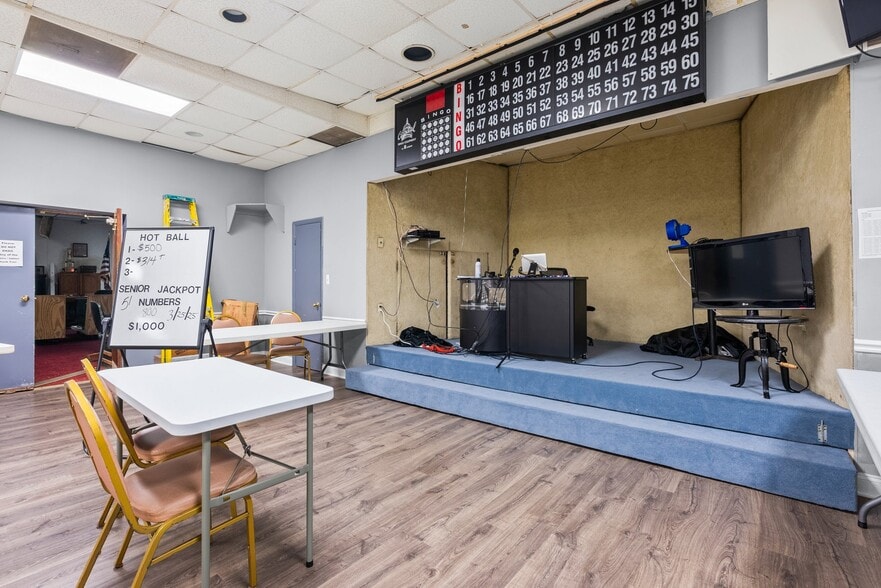 More Photos Of 11011 Game Preserve Rd, Gaithersburg Sorority Fraternity House For Sale