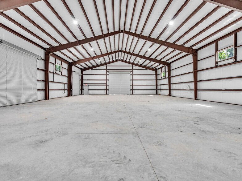More Photos Of 8382 Miller Rd, Magnolia Industrial For Sale