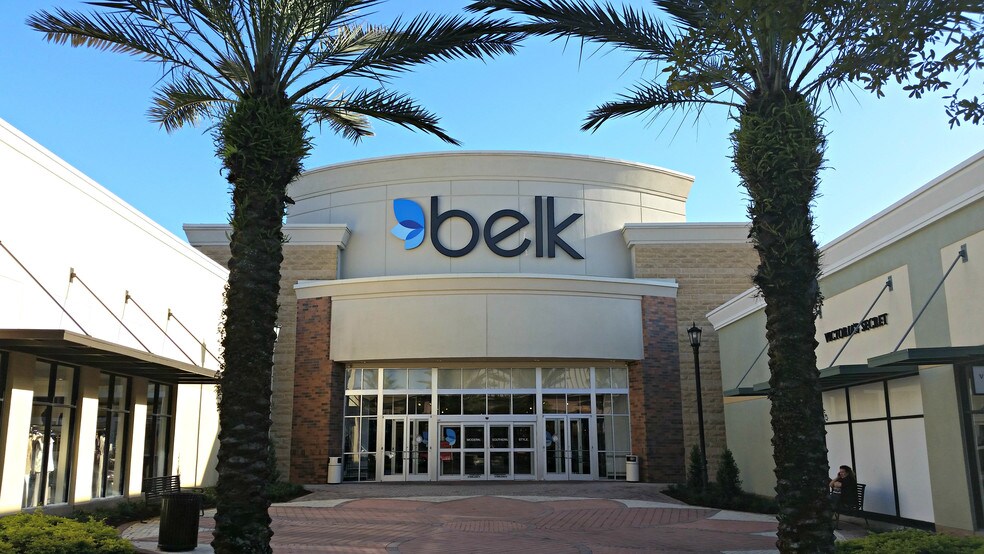 More Photos Of 1479 Town Center Dr, Lakeland Unknown For Lease