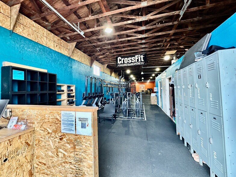 More Photos Of 4741 Lancaster Dr NE, Salem Warehouse For Lease