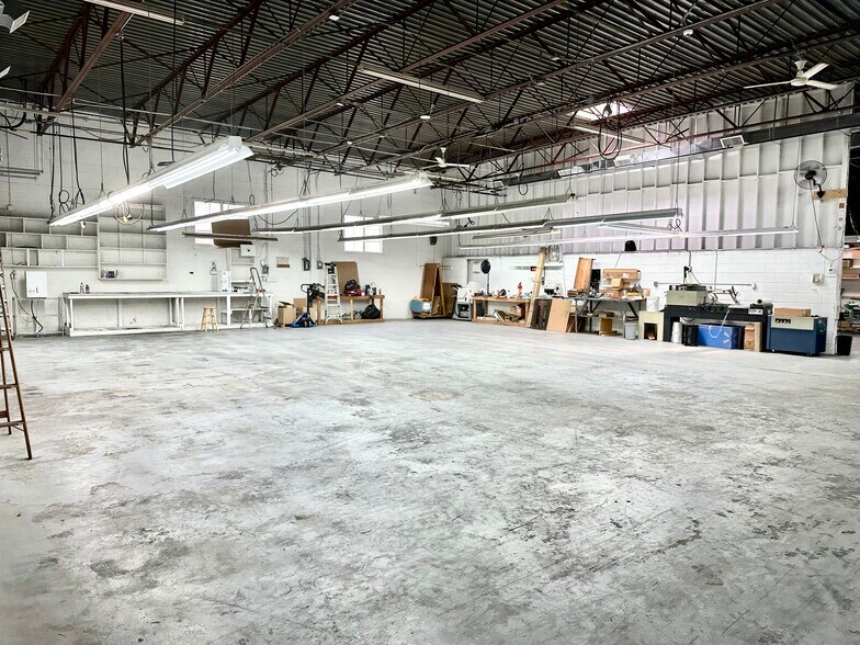 More Photos Of 612 E Elizabeth Ave, Linden Warehouse For Sale