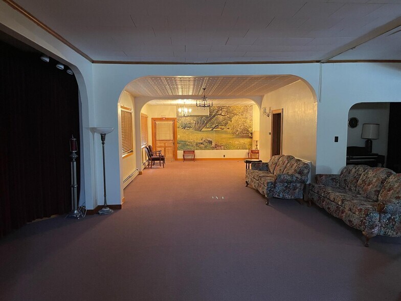 More Photos Of 304 N Avon Ave, Phillips Office Residential For Sale