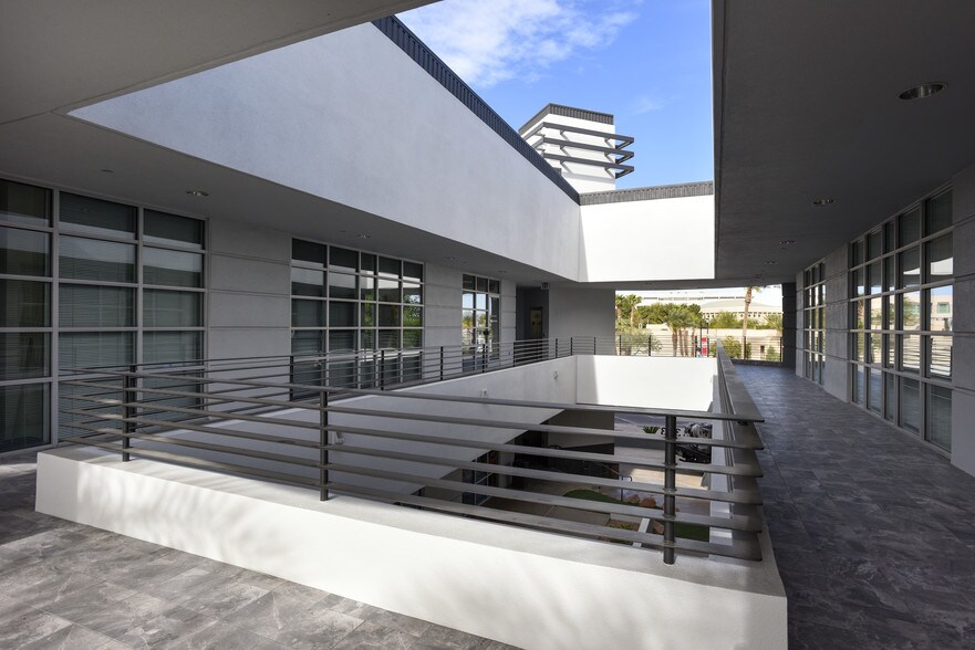 More Photos Of 303 S Water St, Henderson Coworking Space