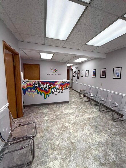 More Photos Of 117 E 6th Ave, Lancaster Freestanding For Sale