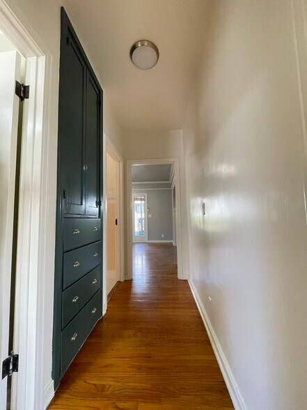 More Photos Of 638-650 Mar Vista Ave, Pasadena Apartments For Sale